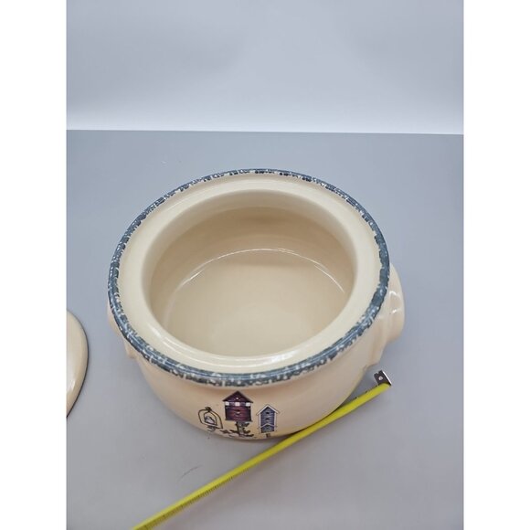 Home & Garden Party Birdhouse Bean Pot with Handles with Lid Stoneware - Picture 3 of 9